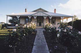 Macgillivray SA Accommodation Directory