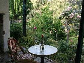 McCaffrey Cottage - Accommodation Directory 0
