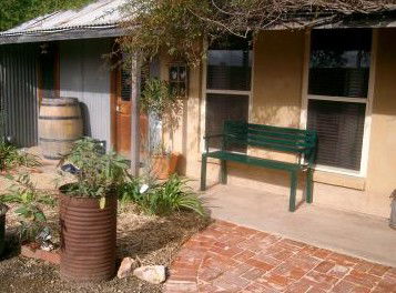 Little Para Cottage - Accommodation Directory 1