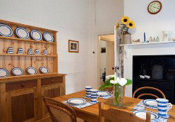 Brown's House - Accommodation Directory 1