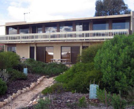 Moonta Bay Beach Villas - Accommodation Directory 1
