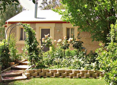 Riesling Trail Cottages - Accommodation Directory 4