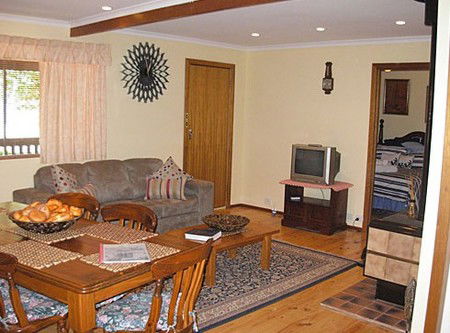 The Liteva Beach House - Accommodation Directory 4