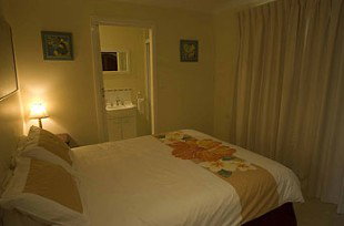 Ava Holiday Beach House - Accommodation Directory 5
