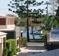 Sonoma Noosaville - Accommodation Directory