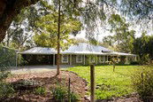One Tree Bed And Breakfast - Accommodation Directory 2