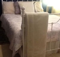 Tara's of Auburn - Accommodation Directory