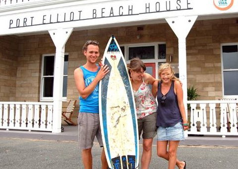Port Elliot Beach House YHA - Accommodation Directory 4