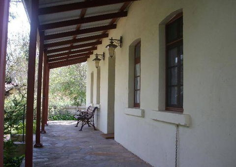 Sonntag House - Accommodation Directory 8