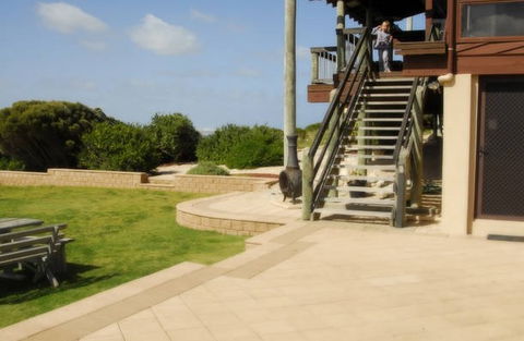 Sleaford Bay Retreat - Accommodation Directory 2
