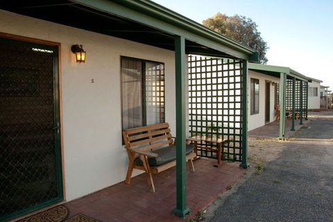 Moonta Bay Road Cabins And Cottages - Accommodation Directory 0