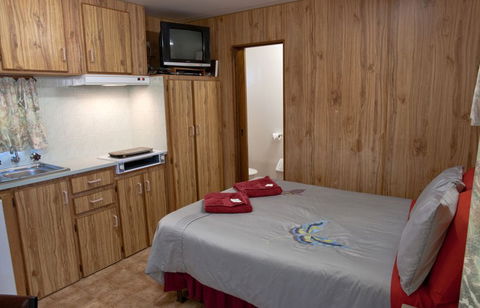 Moonta Bay Road Cabins And Cottages - Accommodation Directory 5