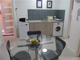 Adelaide's Norwood Apartment - Accommodation Directory 2