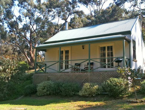 St Helens - The Pavilion - Accommodation Directory 1