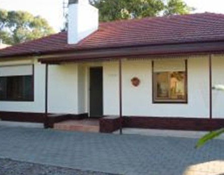 The Birches - Accommodation Directory 7