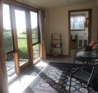 The Roost - Accommodation Directory