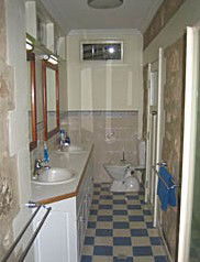 Naracoorte Cottages - MacDonnell House - Accommodation Directory 2