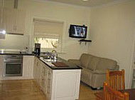 Naracoorte Cottages - MacDonnell House - Accommodation Directory 3