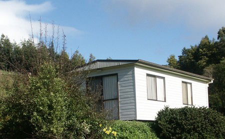 Penguin Valley Farm - Accommodation Directory 2