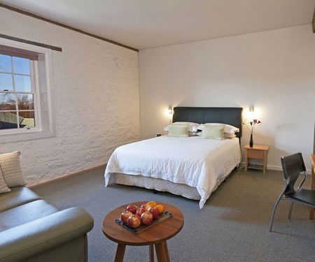 Bluestone Grain Store B&B - Accommodation Directory 2