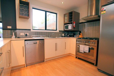 Oakley Place Townhouse - Tasmanian Short Stays - Accommodation Directory 3