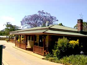 Curtain Fig Motel - Accommodation Directory 3