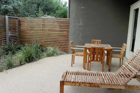 Wyndham Seven Mile Beach - Accommodation Directory 3