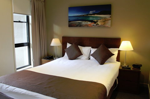 Wyndham Seven Mile Beach - Accommodation Directory 4