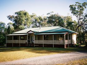 Cooroibah QLD Accommodation Directory