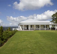Montville Lake Terrace - Accommodation Directory