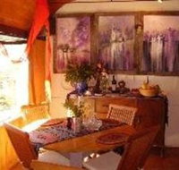 Carriages Eco Bush Retreat for Groups - Accommodation Directory