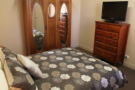 April Apartments Ballarat - Accommodation Directory 0