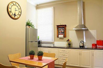 April Apartments Ballarat - Accommodation Directory 1