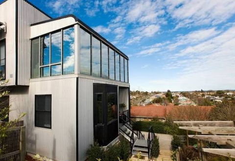 Ballarat Views Executive House - Accommodation Directory 1