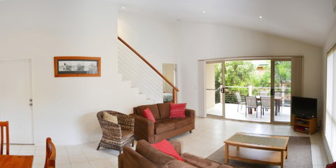 Parker By The Sea - Accommodation Directory 1