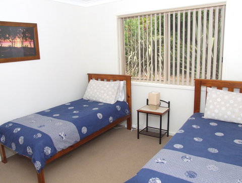 Parker By The Sea - Accommodation Directory 3