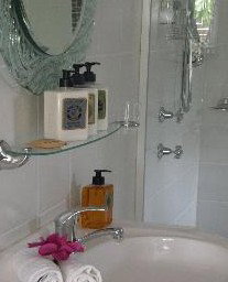 CeeSpray On Owen Bed And Breakfast - Accommodation Directory 3