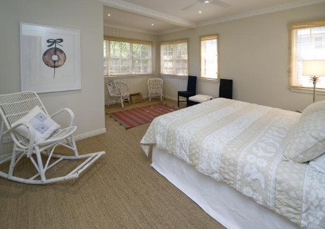 Absolute Waterfront At Hyams Beach - Elandra - Accommodation Directory 3