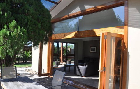 Beachfront House - Accommodation Directory 4