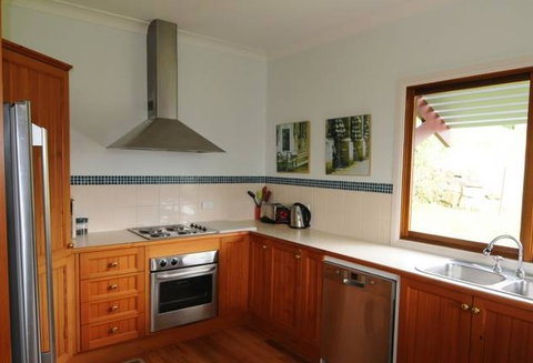 Blue Roo House - Accommodation Directory 0