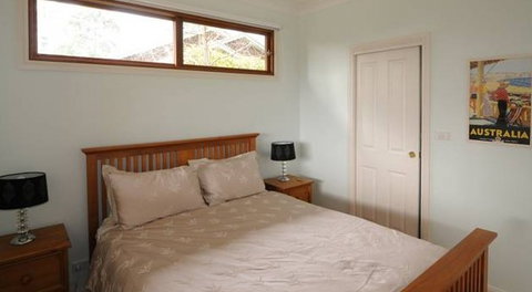 Blue Roo House - Accommodation Directory 2