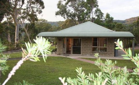 Banksia Park Cottages - Accommodation Directory 2