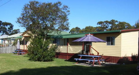 Alonga Cottages - Accommodation Directory 0