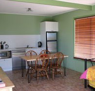 Fossickers Cottages - Accommodation Directory