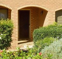 Townhouse Four - Accommodation Directory