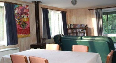 Crookshanks Cottage - Accommodation Directory 2