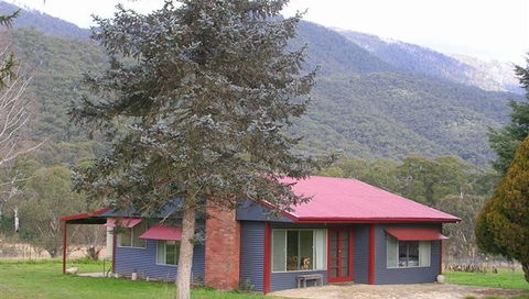 Jagumba - Accommodation Directory 0