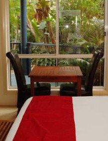 Azura Beach House Bed And Breakfast - Accommodation Directory 2