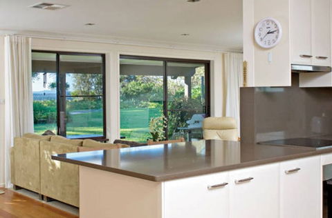 Sea Pearl - Accommodation Directory 2