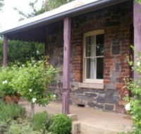 Accommodation Pinn Cottage - Accommodation Directory